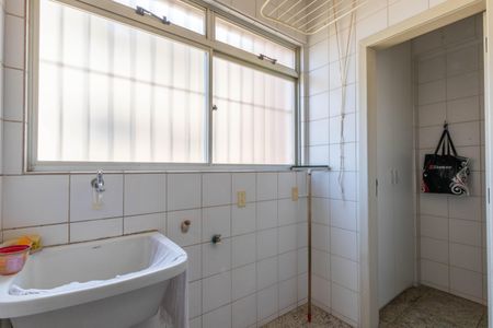 Apartamento à venda com 69m², 2 quartos e 2 vagas Apartamento à venda com 69m², 2 quartos e 2 vagasÁrea de Serviço