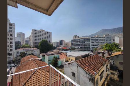 Vista da Sala de apartamento à venda com 2 quartos, 75m² em Vila Isabel, Rio de Janeiro