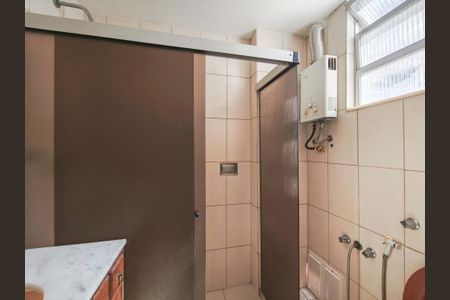 Apartamento à venda com 75m², 2 quartos e 1 vaga Apartamento à venda com 75m², 2 quartos e 1 vagaBanheiro da Suíte