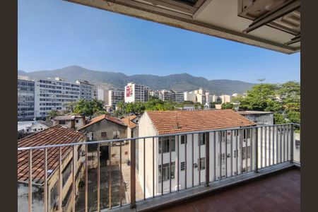 Apartamento à venda com 75m², 2 quartos e 1 vaga Apartamento à venda com 75m², 2 quartos e 1 vagaVista do Quarto