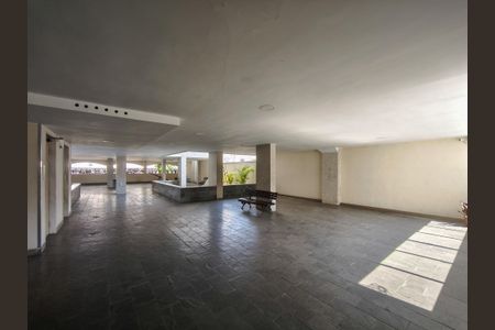 Apartamento à venda com 75m², 2 quartos e 1 vaga Apartamento à venda com 75m², 2 quartos e 1 vagaÁrea comum - Playground