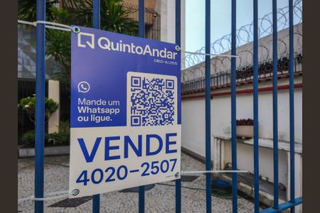 Apartamento à venda com 75m², 2 quartos e 1 vaga Apartamento à venda com 75m², 2 quartos e 1 vagaPlaca