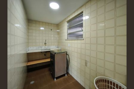 Apartamento à venda com 75m², 2 quartos e 1 vaga Apartamento à venda com 75m², 2 quartos e 1 vagaÁrea comum - Salão de festas