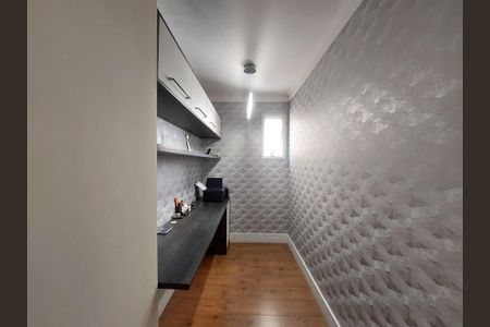 Apartamento à venda com 107m², 3 quartos e 2 vagasEscritório