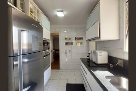 Apartamento à venda com 107m², 3 quartos e 2 vagasCozinha