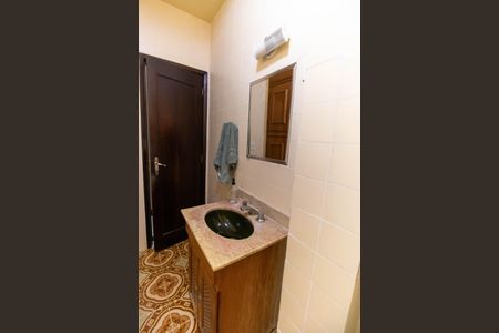 Apartamento à venda com 124m², 3 quartos e 1 vaga Apartamento à venda com 124m², 3 quartos e 1 vagaBanheiro