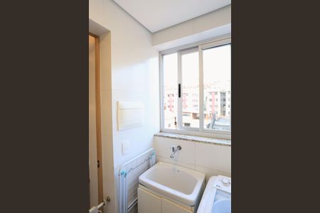 Apartamento à venda com 70m², 2 quartos e 2 vagas Apartamento à venda com 70m², 2 quartos e 2 vagasÁrea de Serviço