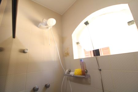 Casa à venda com 327m², 4 quartos e 4 vagasBanheiro da suíte 3