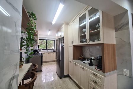Apartamento à venda com 107m², 3 quartos e 2 vagasCozinha