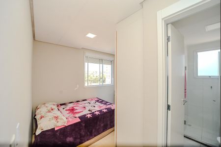 Suíte de apartamento à venda com 3 quartos, 74m² em Jardim Itu, Porto Alegre