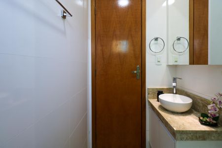 Apartamento à venda com 130m², 3 quartos e 2 vagasBanheiro Social