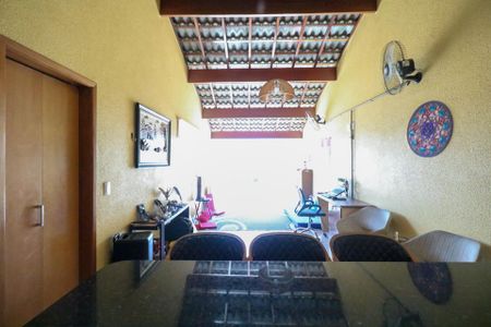 Apartamento à venda com 130m², 3 quartos e 2 vagasCobertura