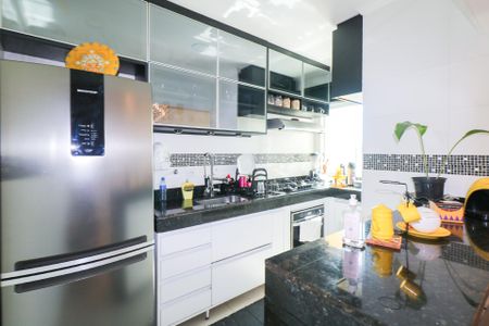 Apartamento à venda com 130m², 3 quartos e 2 vagasCozinha