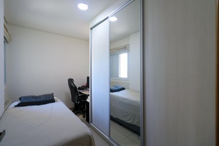 Apartamento à venda com 130m², 3 quartos e 2 vagasQuarto 2