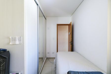 Apartamento à venda com 130m², 3 quartos e 2 vagasQuarto 2