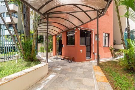 Apartamento à venda com 35m², 1 quarto e 1 vagaÁrea comum - Entrada do Edifício