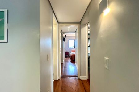 Apartamento à venda com 80m², 2 quartos e 3 vagas Apartamento à venda com 80m², 2 quartos e 3 vagasCorredor