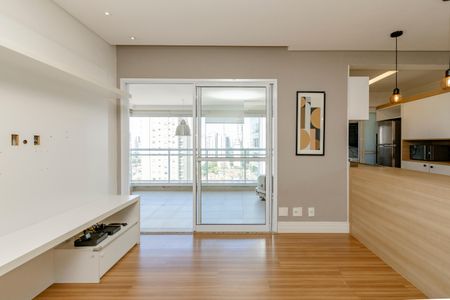 Sala de apartamento para alugar com 2 quartos, 80m² em Cidade Monções, São Paulo