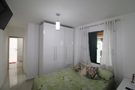 Apartamento à venda com 164m², 4 quartos e 2 vagasQuarto 4