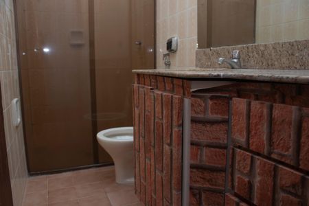 Apartamento à venda com 196m², 3 quartos e 2 vagas Apartamento à venda com 196m², 3 quartos e 2 vagasBanheiro Social