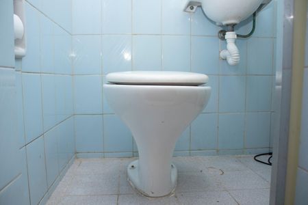 Apartamento à venda com 196m², 3 quartos e 2 vagas Apartamento à venda com 196m², 3 quartos e 2 vagasBanheiro de Serviço