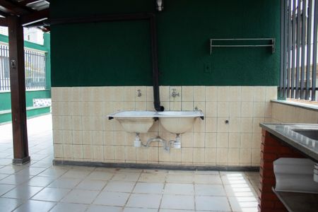 Apartamento à venda com 196m², 3 quartos e 2 vagas Apartamento à venda com 196m², 3 quartos e 2 vagasCobertura