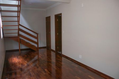 Apartamento à venda com 196m², 3 quartos e 2 vagas Apartamento à venda com 196m², 3 quartos e 2 vagasSala