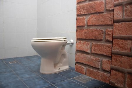 Apartamento à venda com 196m², 3 quartos e 2 vagas Apartamento à venda com 196m², 3 quartos e 2 vagasBanheiro Social 2