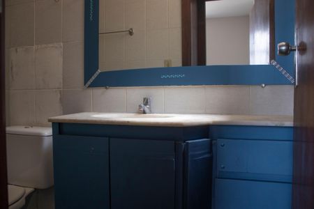 Apartamento à venda com 196m², 3 quartos e 2 vagas Apartamento à venda com 196m², 3 quartos e 2 vagasBanheiro da Suíte