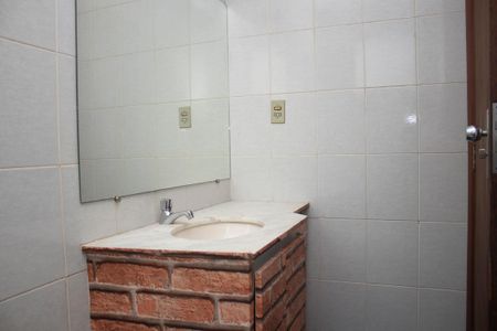 Apartamento à venda com 196m², 3 quartos e 2 vagas Apartamento à venda com 196m², 3 quartos e 2 vagasBanheiro Social 2