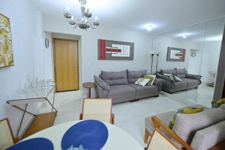Sala de apartamento para alugar com 2 quartos, 59m² em Jardim América, Goiânia