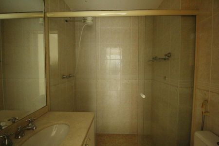 Apartamento para alugar com 79m², 3 quartos e 1 vagaBanheiro da suíte