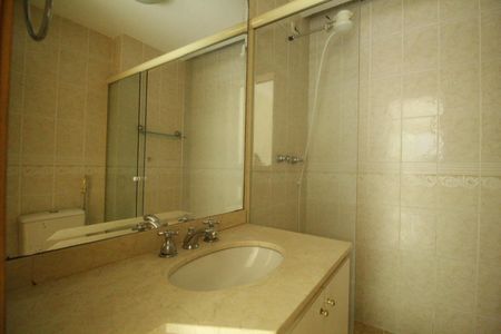 Apartamento para alugar com 79m², 3 quartos e 1 vagaBanheiro da suíte