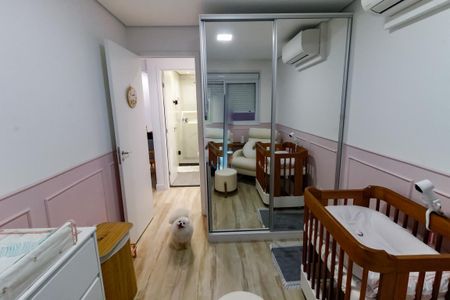 Quarto 1 - Armários de apartamento para alugar com 2 quartos, 49m² em Vila Andrade, São Paulo