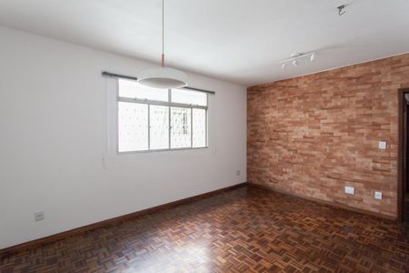 Sala de apartamento à venda com 3 quartos, 64m² em Santa Amélia, Belo Horizonte