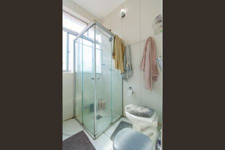 Apartamento à venda com 60m², 2 quartos e sem vaga Apartamento à venda com 60m², 2 quartos e sem vagaBanheiro