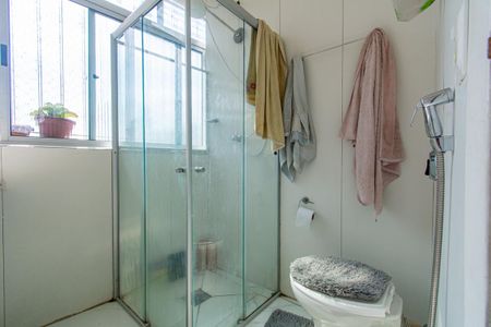 Apartamento à venda com 60m², 2 quartos e sem vaga Apartamento à venda com 60m², 2 quartos e sem vagaBanheiro