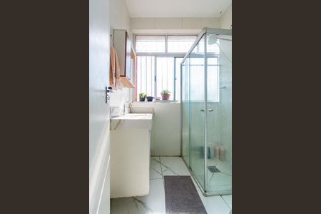 Apartamento à venda com 60m², 2 quartos e sem vaga Apartamento à venda com 60m², 2 quartos e sem vagaBanheiro