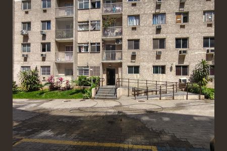 Apartamento à venda com 50m², 2 quartos e sem vaga Apartamento à venda com 50m², 2 quartos e sem vagaFachada