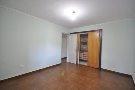 Casa para alugar com 370m², 4 quartos e 6 vagasSuíte 3