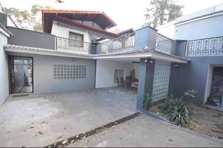 Casa para alugar com 370m², 4 quartos e 6 vagasGaragem