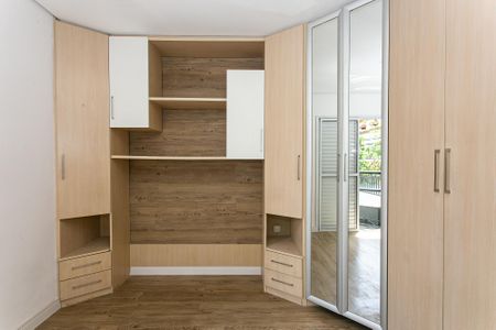 Casa à venda com 120m², 3 quartos e 2 vagas Casa à venda com 120m², 3 quartos e 2 vagasSuíte 3