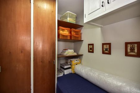 Apartamento à venda com 157m², 3 quartos e 4 vagasQuarto de Serviço