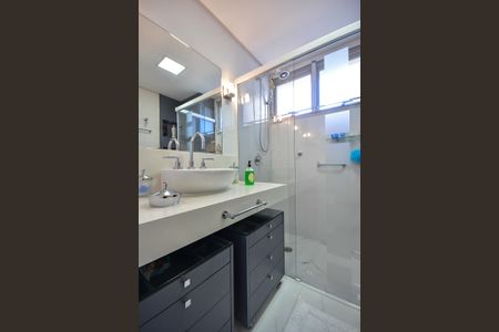 Apartamento à venda com 157m², 3 quartos e 4 vagasBanheiro