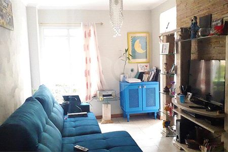 Casa à venda com 3 quartos, 144m² em Jardim Maria Duarte, São Paulo