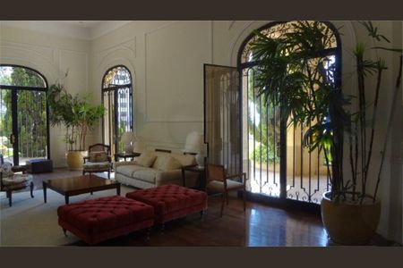 Apartamento à venda com 4 quartos, 347m² em Jardim Fonte do Morumbi, São Paulo