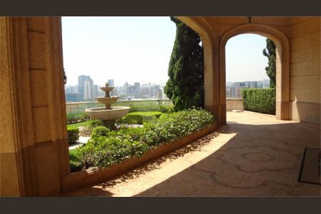 Apartamento à venda com 4 quartos, 347m² em Jardim Fonte do Morumbi, São Paulo