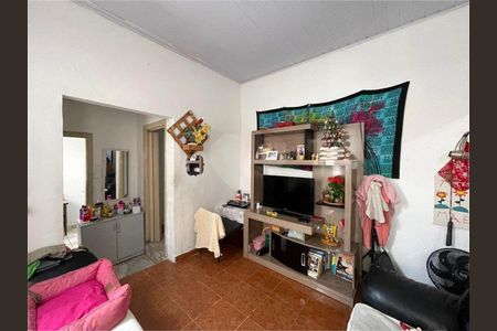 Casa à venda com 7 quartos, 180m² em Jardim Trussardi, São Paulo