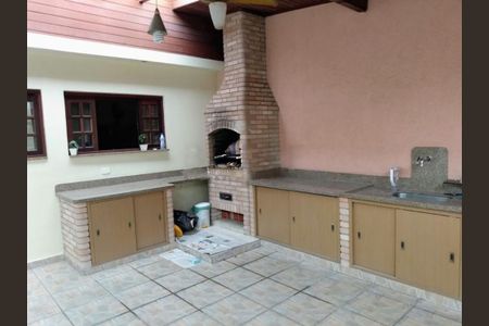 Casa à venda com 300m², 5 quartos e 2 vagas