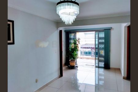 Casa à venda com 5 quartos, 300m² em Jardim Jabaquara, São Paulo